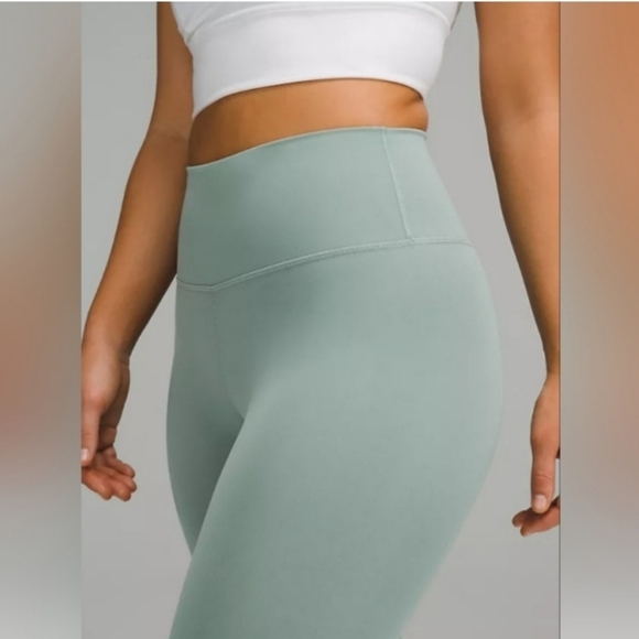 Lululemon Wunder Train Contour Fit High-Rise Crop 23" Women's Leggings - Picture 5 of 6